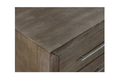 Lenox Chest