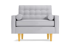 Saturn Chair :: Leg Finish: Natural