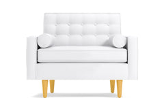 Saturn Chair :: Leg Finish: Natural