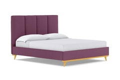 Carter Upholstered Bed :: Leg Finish: Natural / Size: King