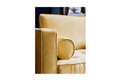 Delilah Chair :: Leg Finish: Natural