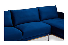 Jude 2pc Sectional Sofa :: Configuration: RAF - Chaise on the Right