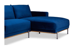 Jude 2pc Sectional Sofa :: Configuration: RAF - Chaise on the Right